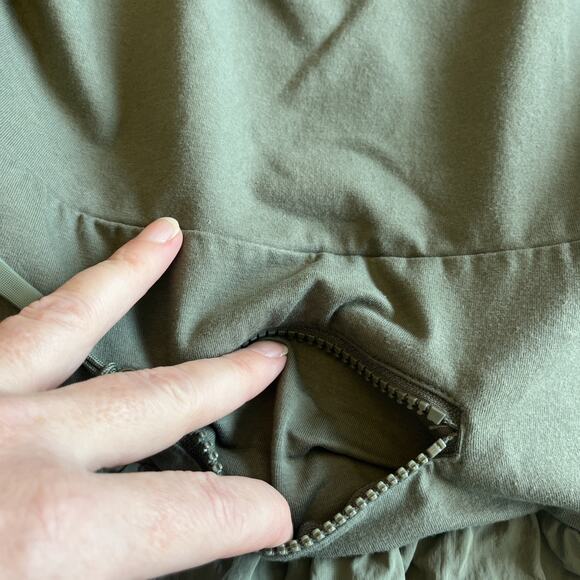 Woman’s Forever 21 Size S Army Green Romper, One Piece, Athleisure Comfy Vaca - Picture 9 of 10